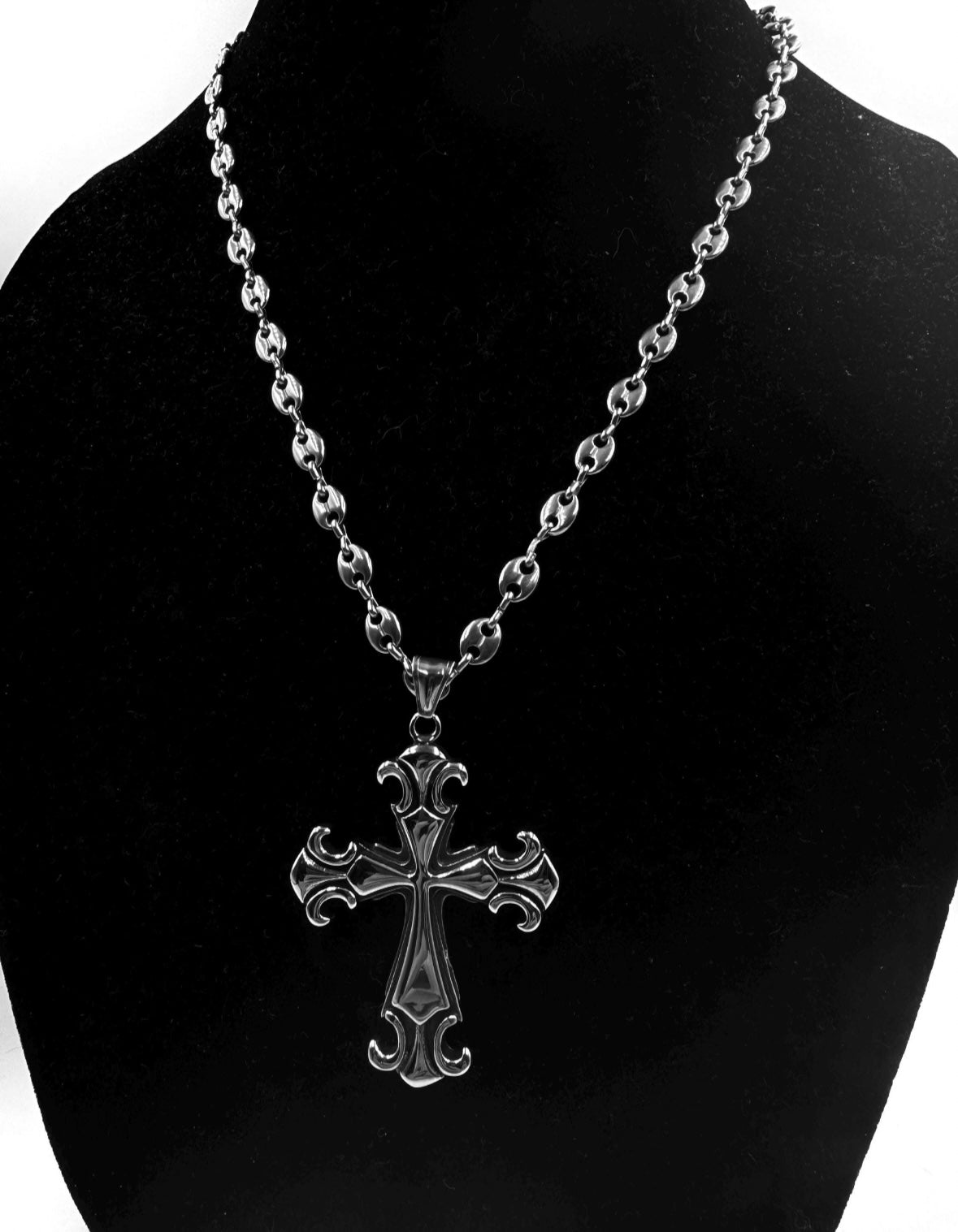 Gothic Cross Mariner Chain