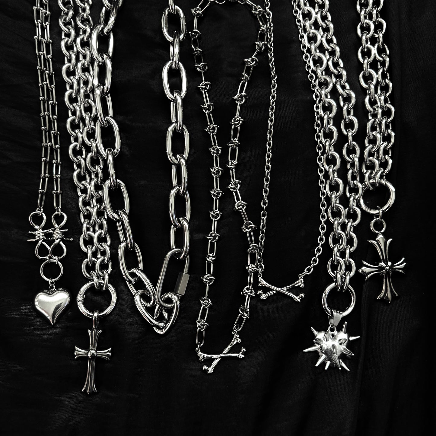 Crossed Bones Chain