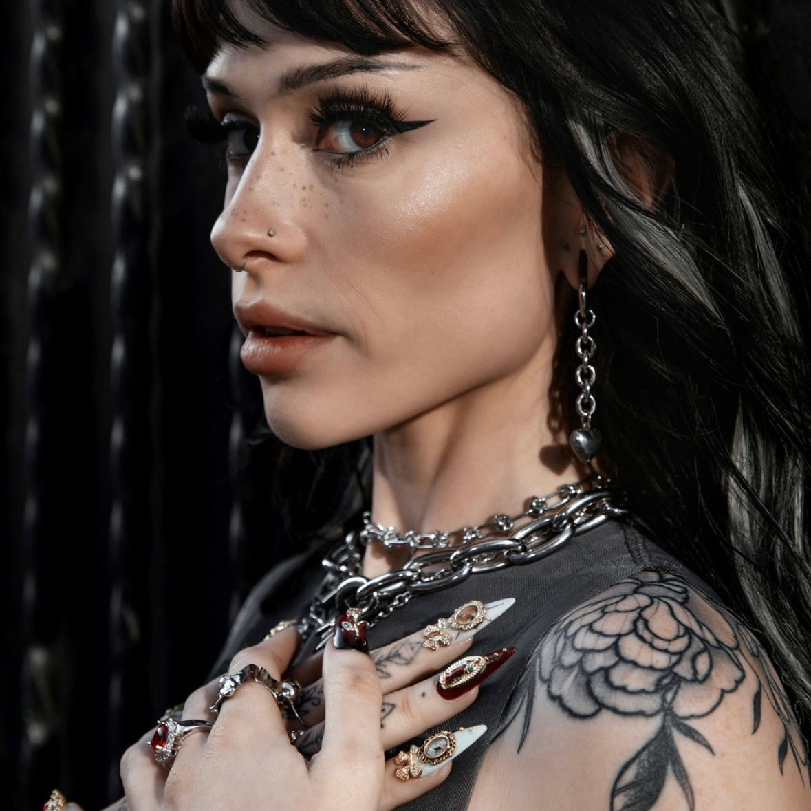 Chain Heart Hoops