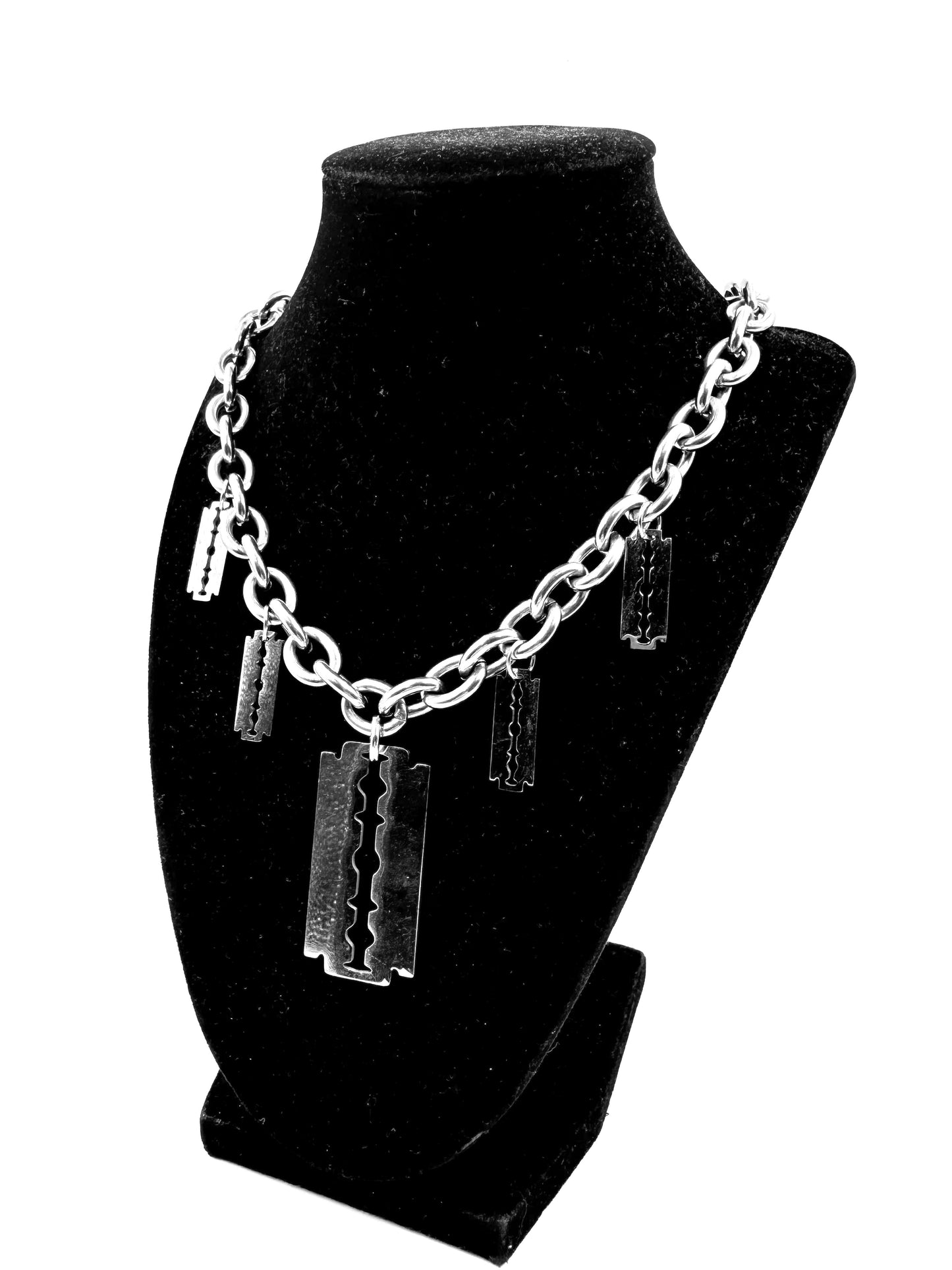Luxe Razor Chain