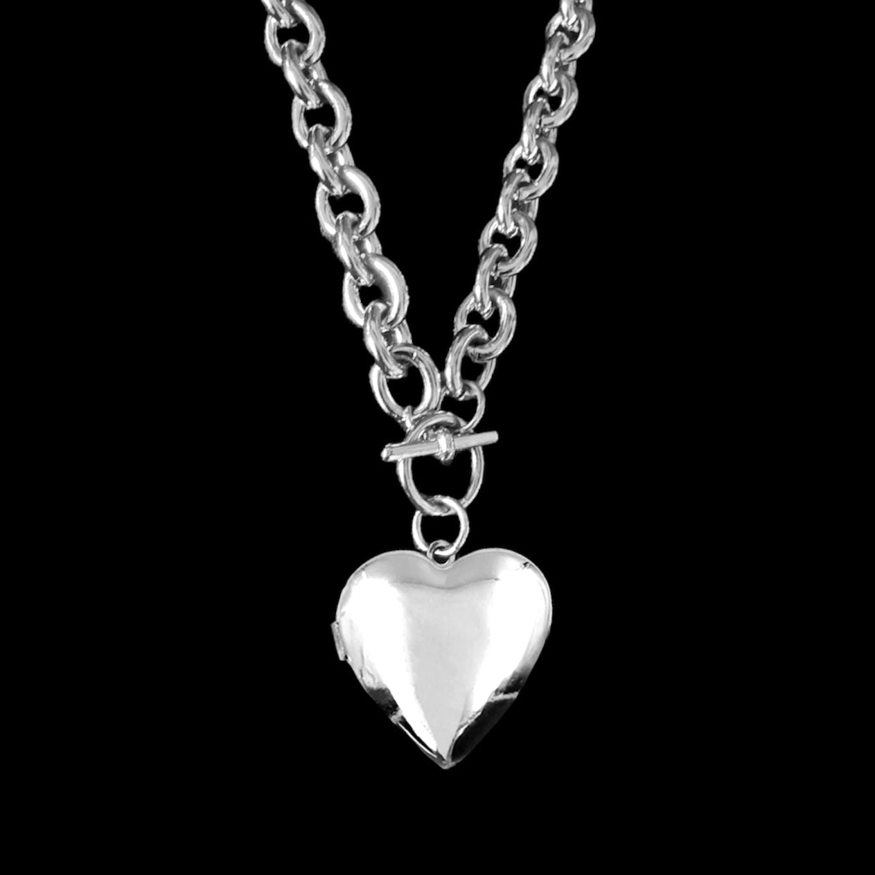 Chunky locket