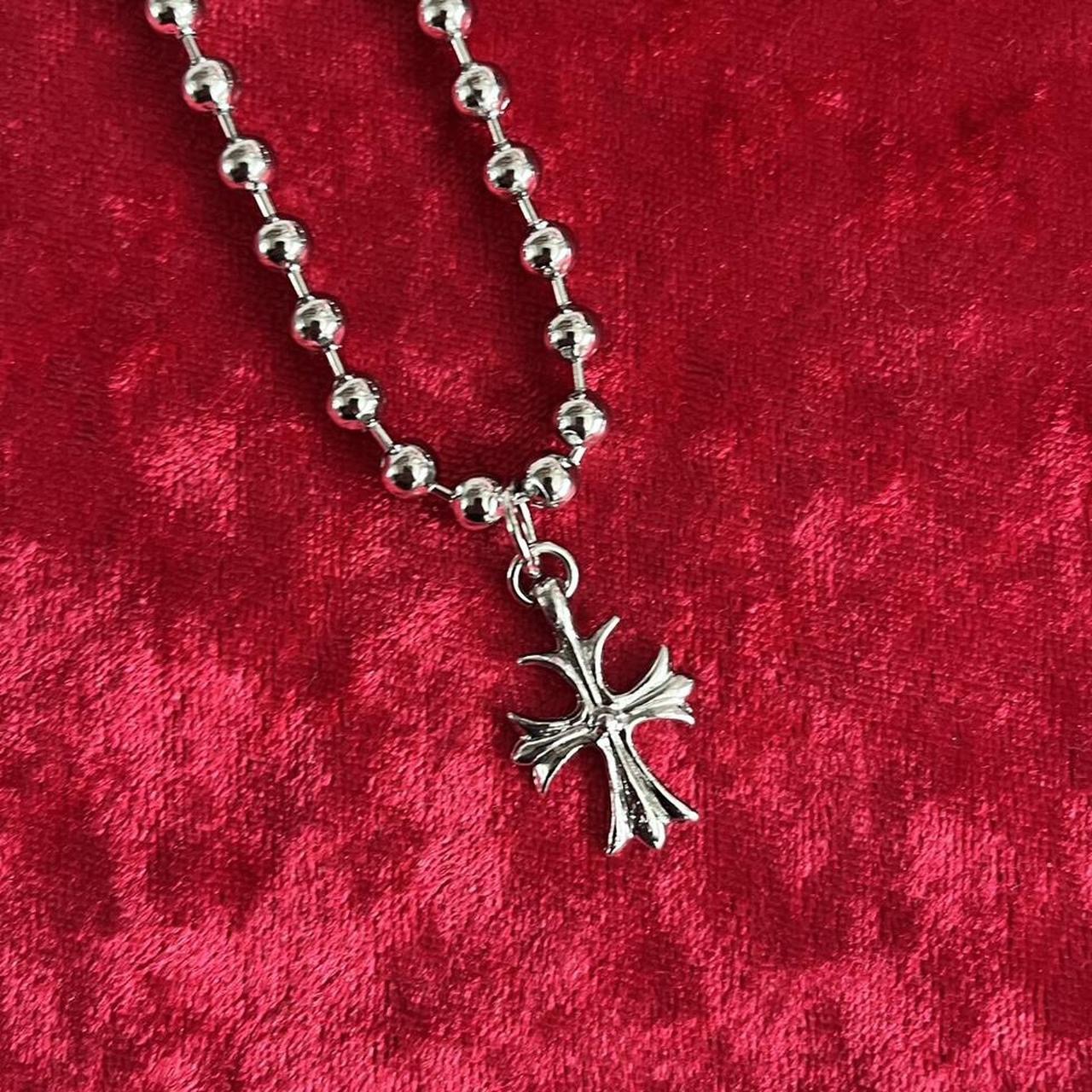 Midevil Cross Chain