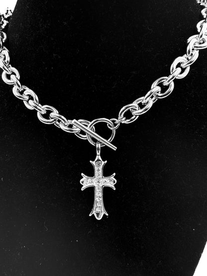 Gothic Cross Toggle