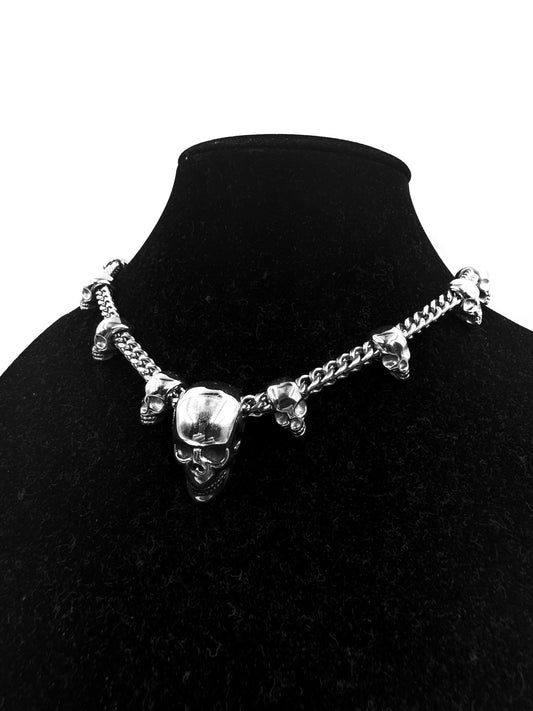 Loaded Skull Chain